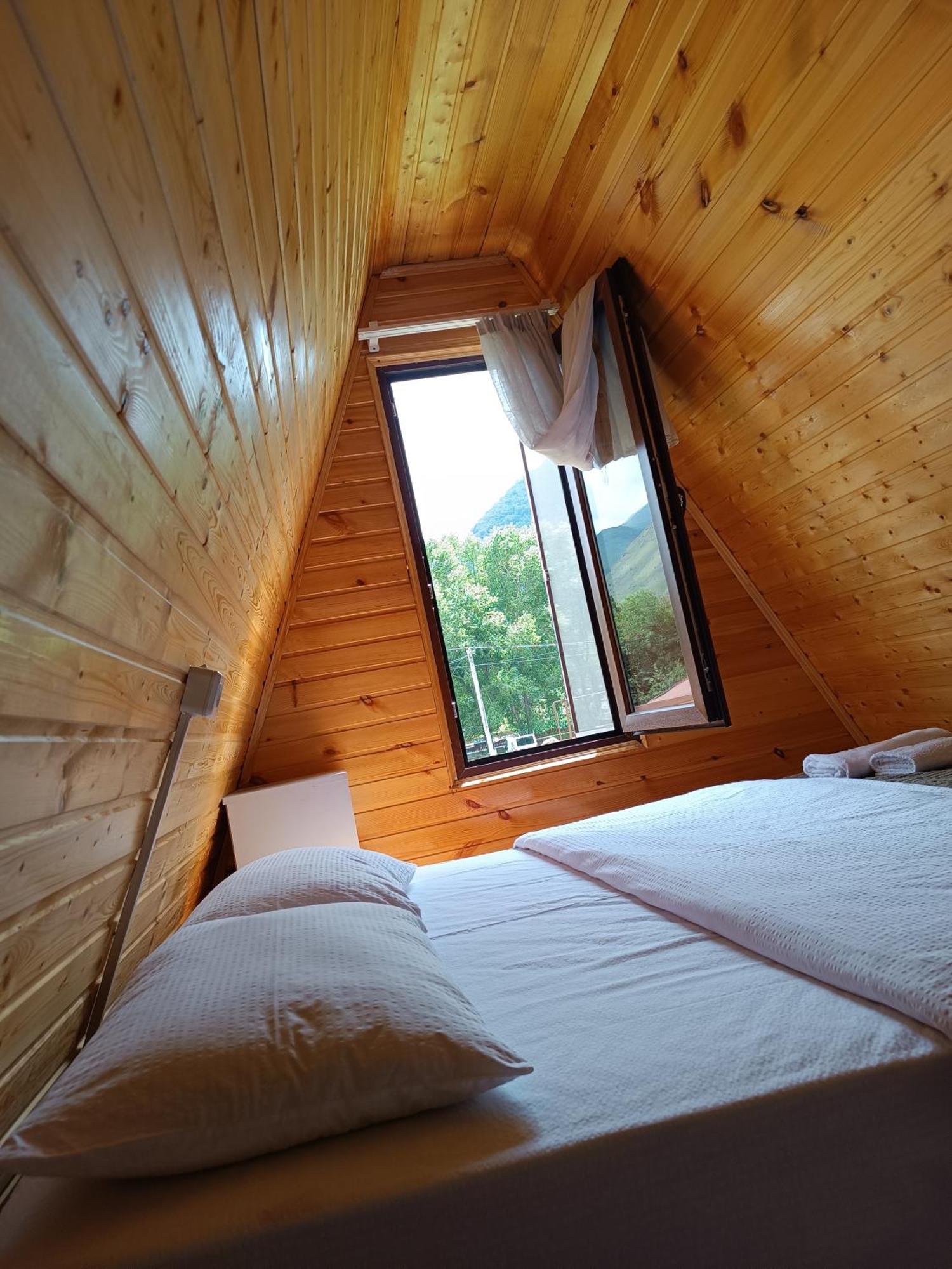 Cottage Natali คัซเบกี ภายนอก รูปภาพ